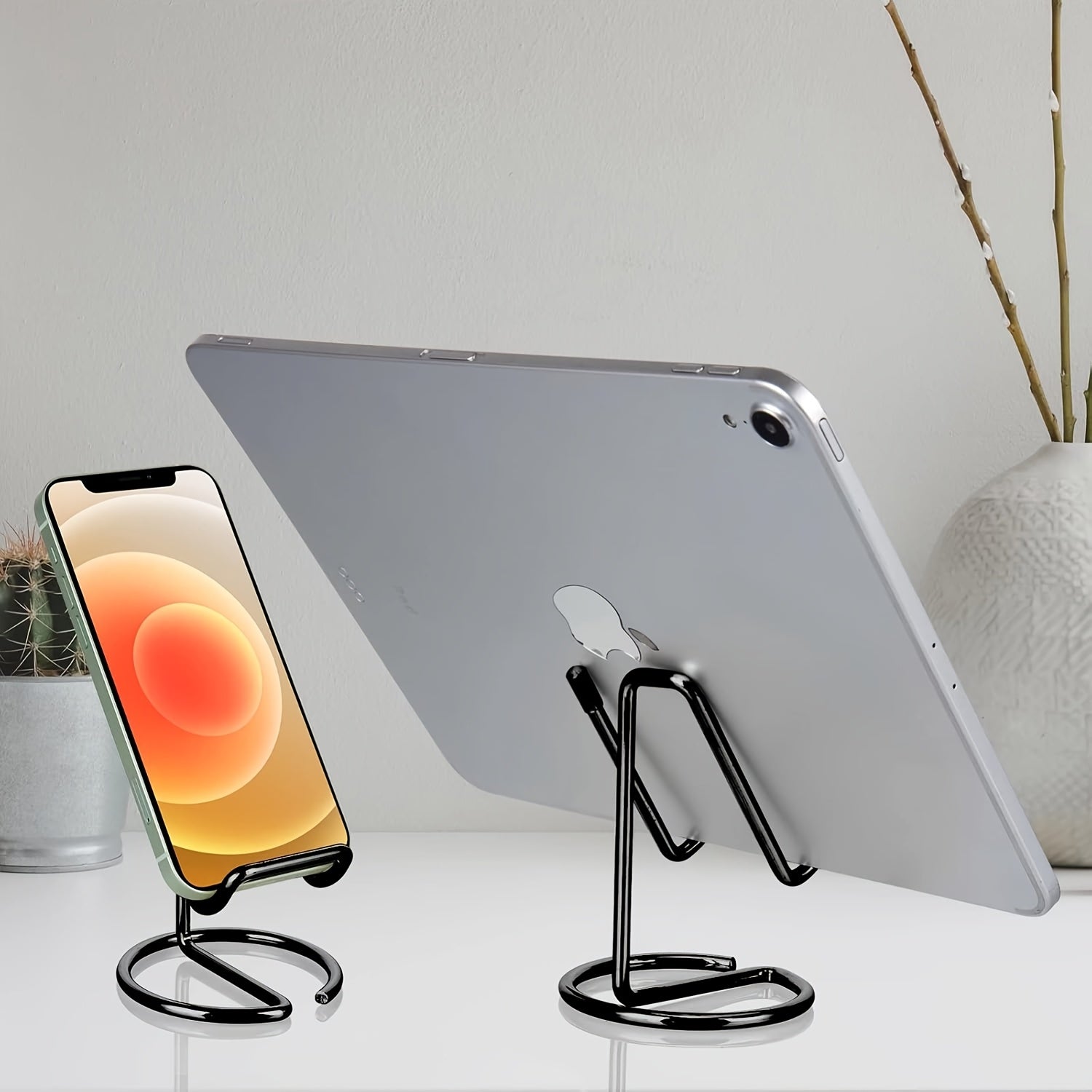 Cell Phone Stand for Desk, Cute Metal Silvery Cell Phone Stand Holder Desk Accessories, Compatible with All Mobile Phones, iPhone, iPad